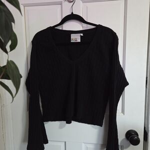 Big Bud Press 'Basic Black' Mesh Pattern Bell Sleeve Shirt